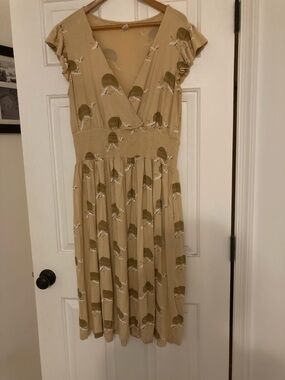 Neutral Floral Wrap Midi Dress with Smocked Waist